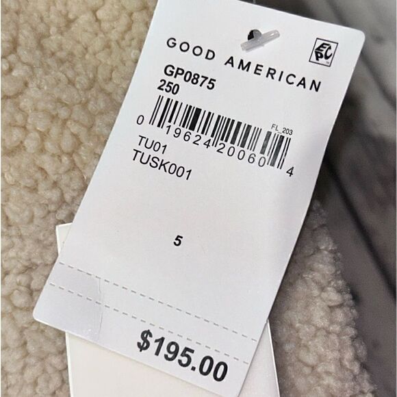 Good American Faux Shearling Cocoon Hooded Puffer Coat - Picture 10 of 12